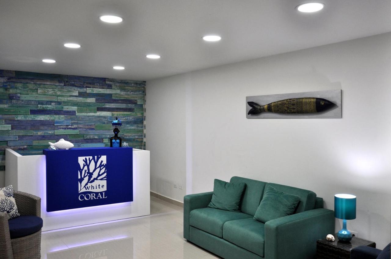 White Coral Apartasuites San Andres  Exterior photo